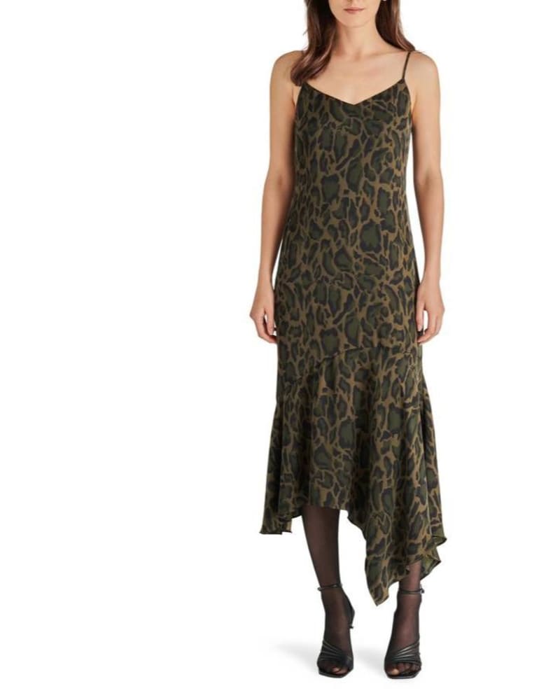 Front of a model wearing a size L Lucille Dress In Green in Green by STEVE MADDEN. | dia_product_style_image_id:346160